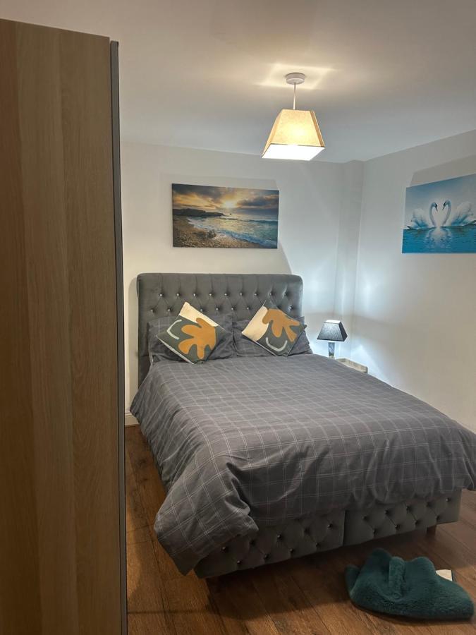 Beautiful Hoe Street Dream Ground Floor One Bedroom Apartment London Exteriör bild
